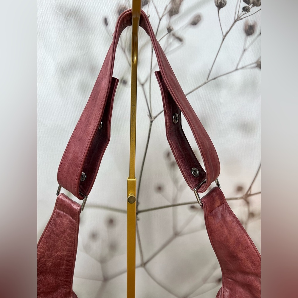 SASH Crescent Shoulder Bag - fine Leather - Picture 4 of 12